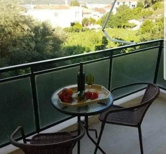 Emi * Lygia (Lefkada)